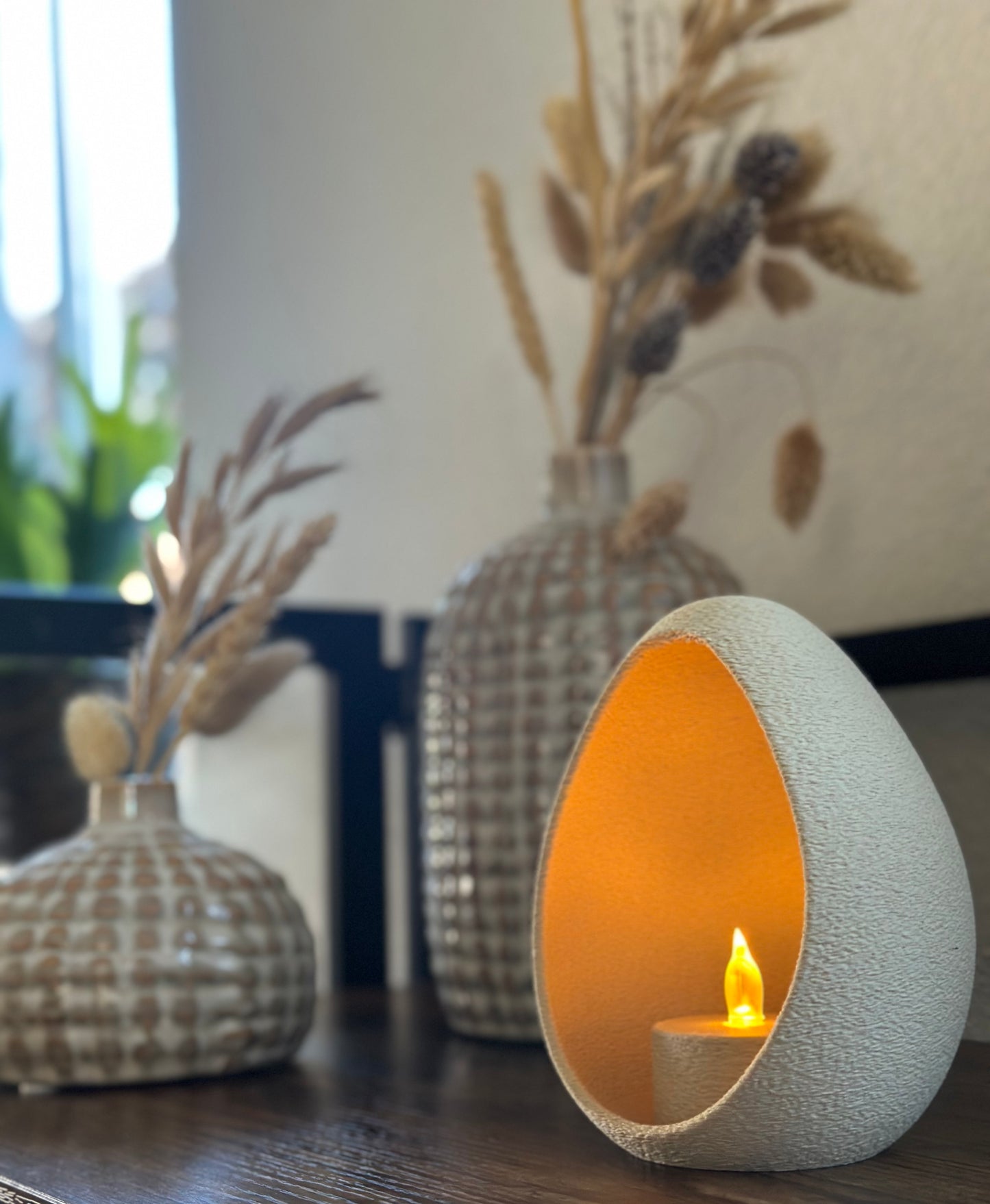 Egg-Shaped LED Tealight – Fuzzy Texture